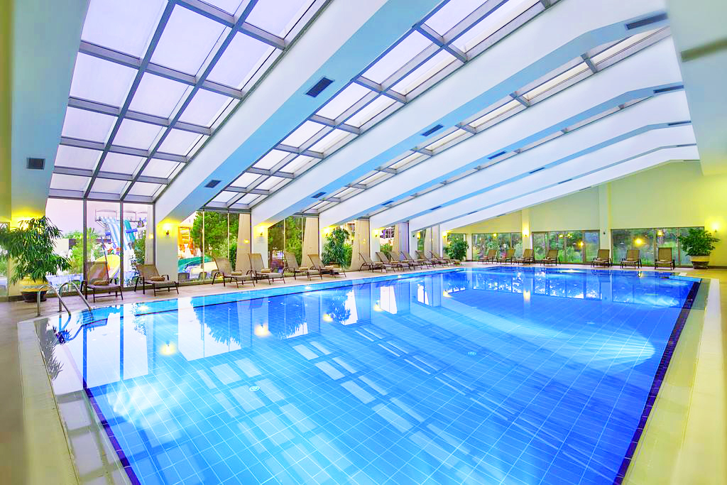 cheap resort hotels to Spend holiday with family