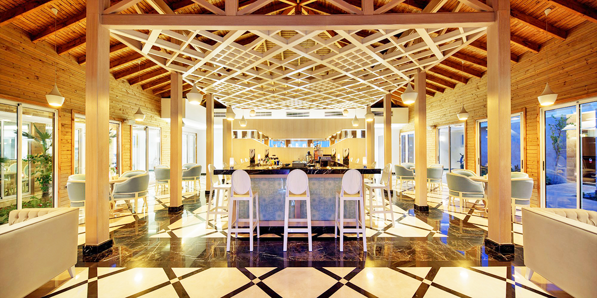 cheap resort hotels to Spend holiday with family