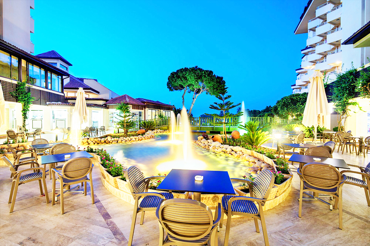 cheap resort hotels to Spend holiday with family