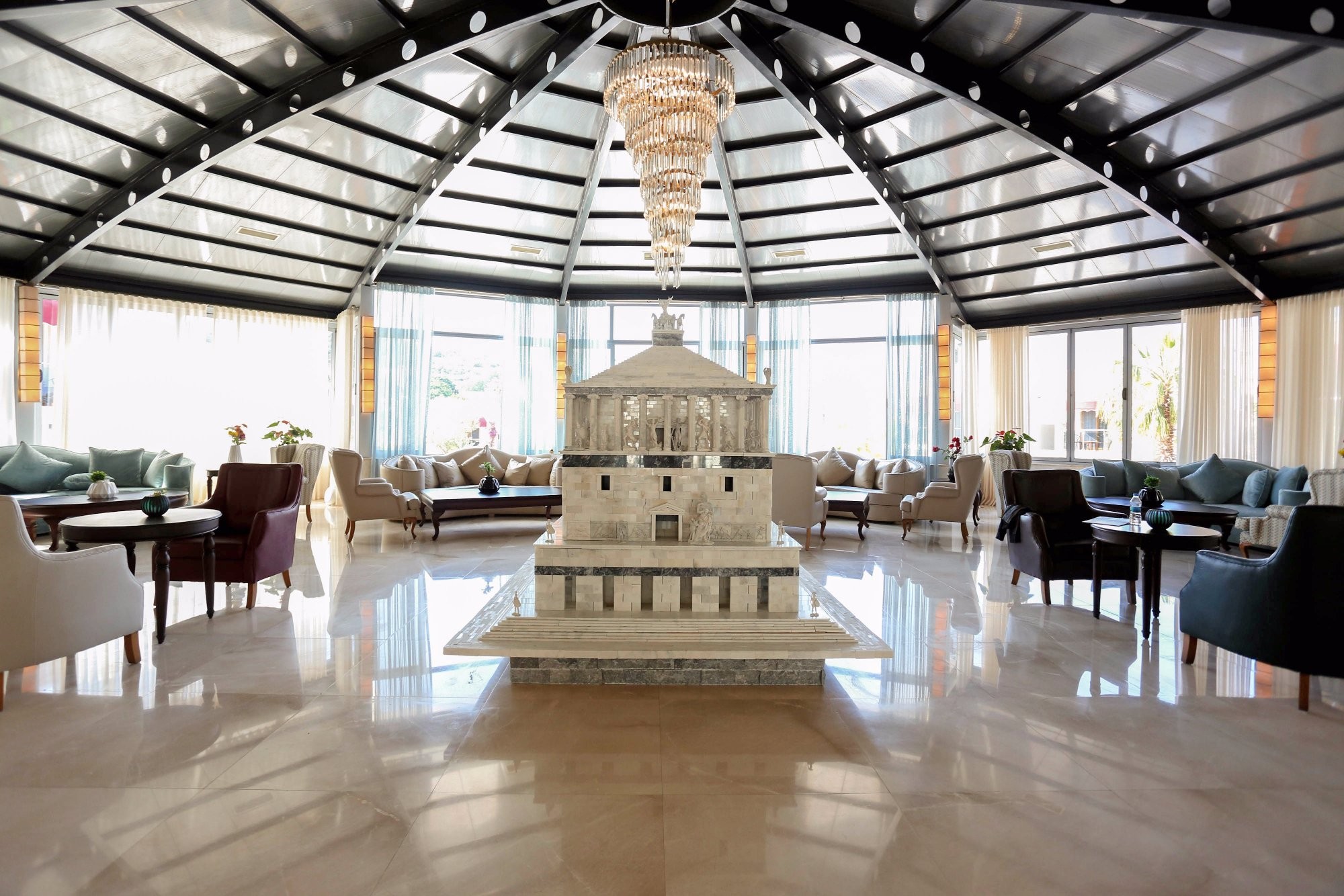 cheap resort hotels to Spend holiday with family