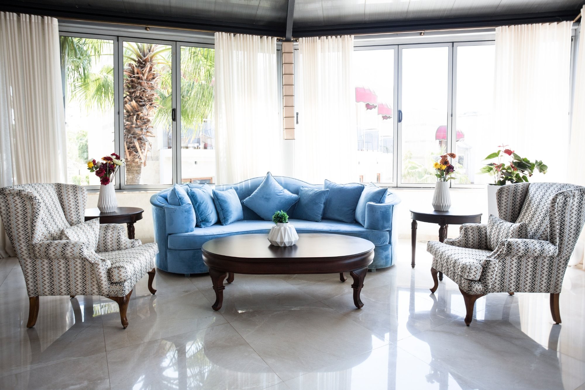 cheap resort hotels to Spend holiday with family