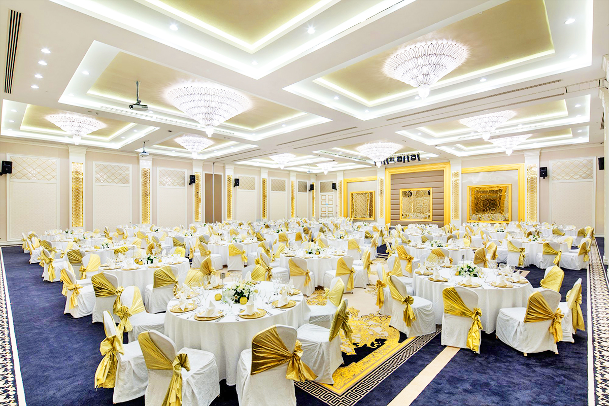 cheap resort hotels to Spend holiday with family