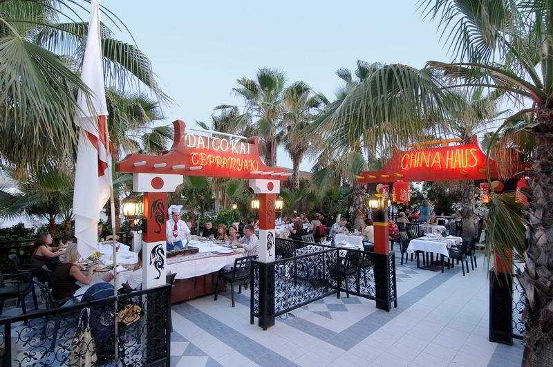 cheap resort hotels to Spend holiday with family