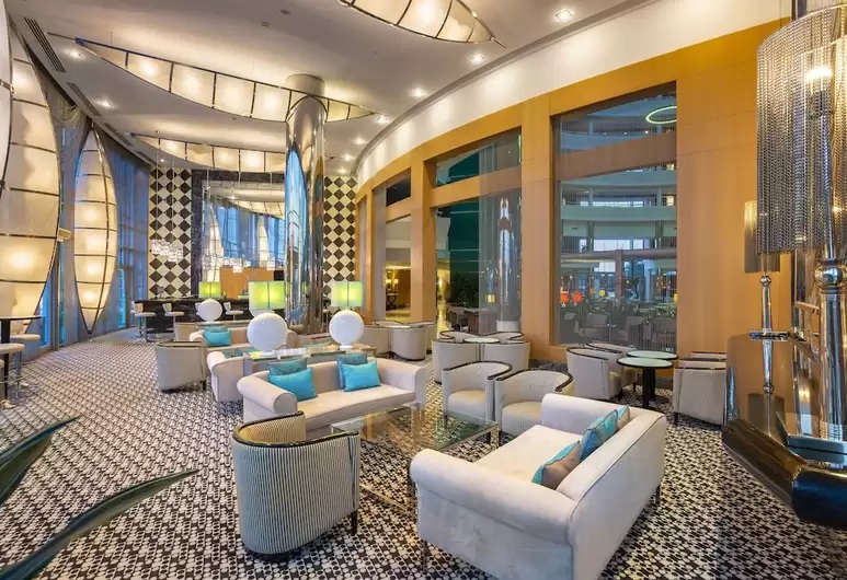 cheap resort hotels to Spend holiday with family