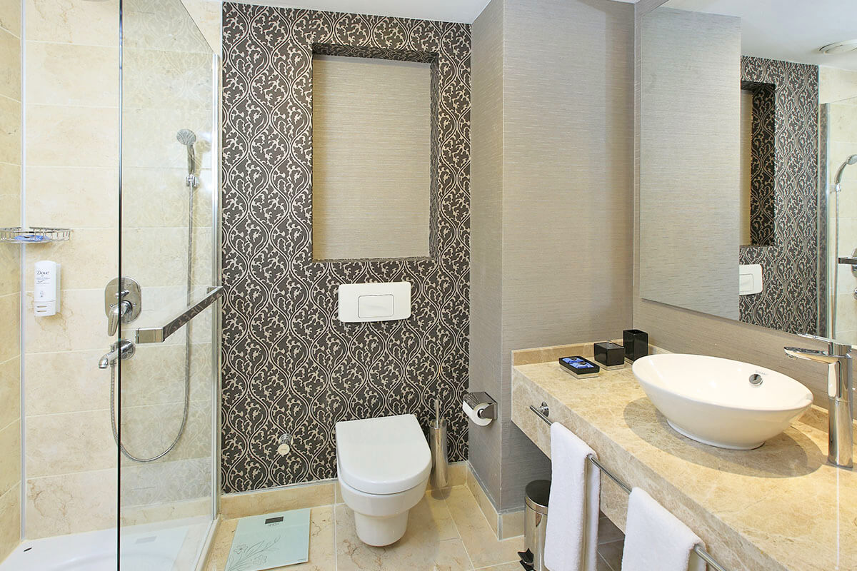 cheap resort hotels to Spend holiday with family