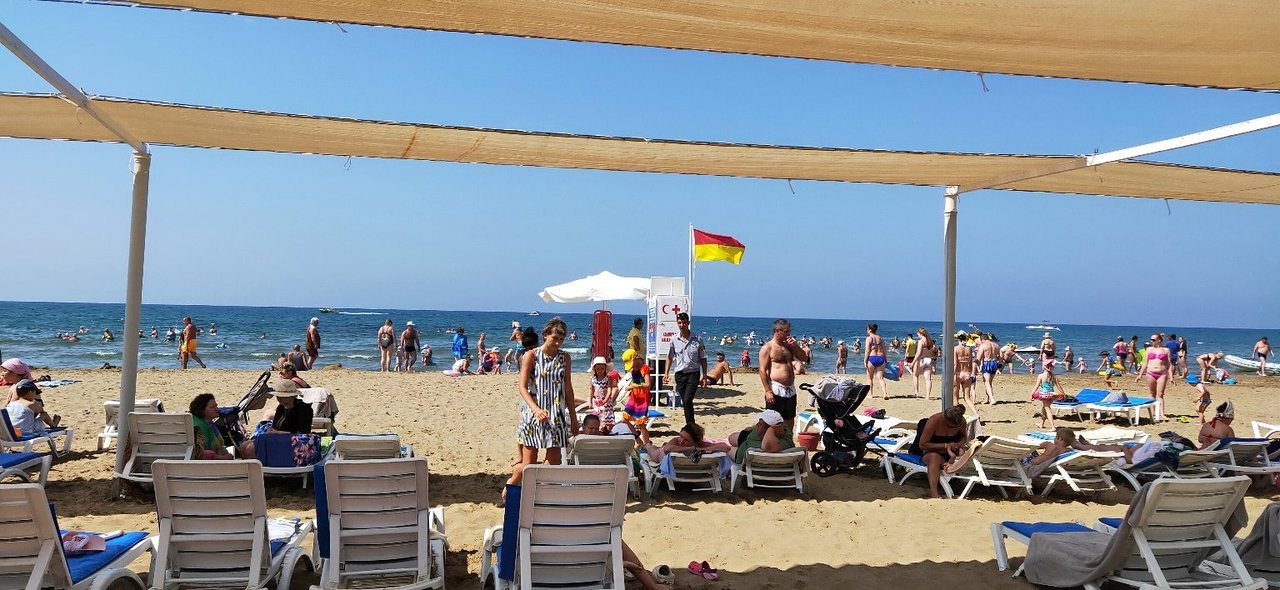 cheap resort hotels to Spend holiday with family