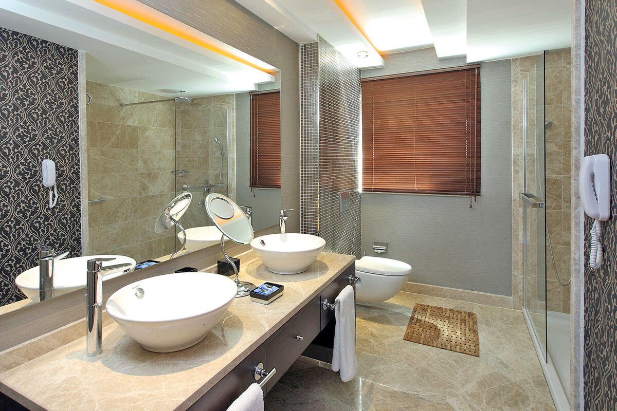 cheap resort hotels to Spend holiday with family