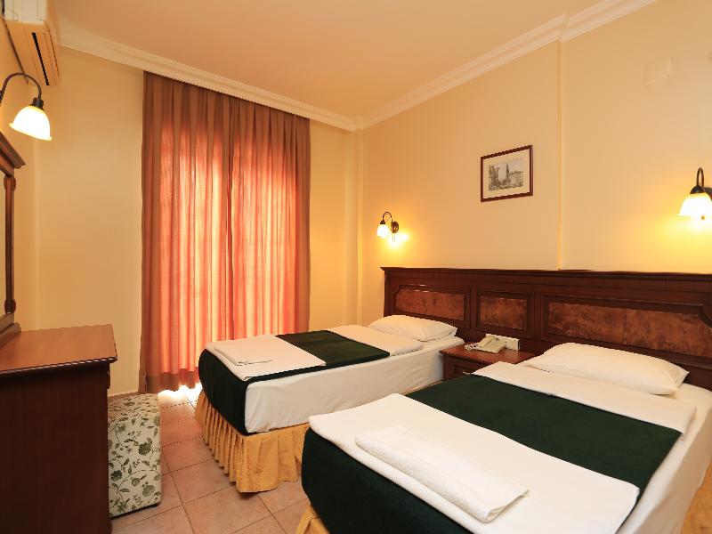 cheap resort hotels to Spend holiday with family