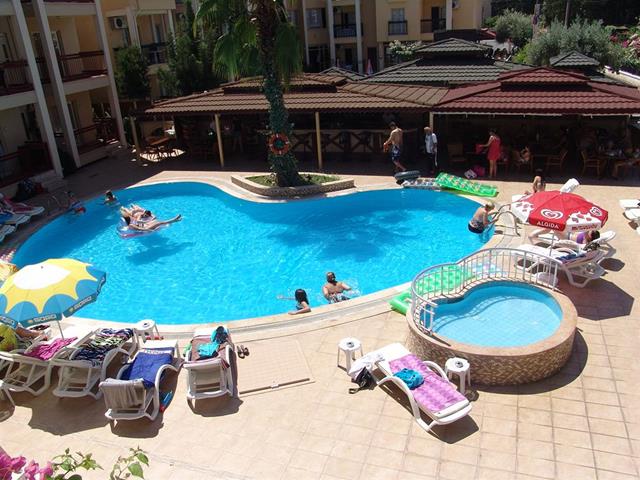 cheap resort hotels to Spend holiday with family