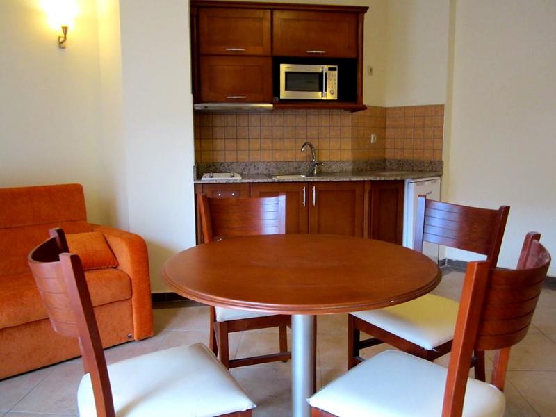 cheap resort hotels to Spend holiday with family