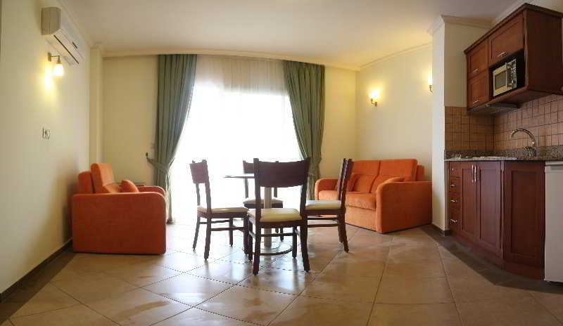 cheap resort hotels to Spend holiday with family