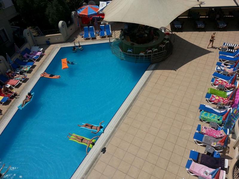 cheap resort hotels to Spend holiday with family