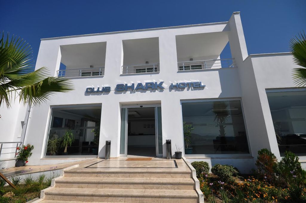 cheap resort hotels to Spend holiday with family