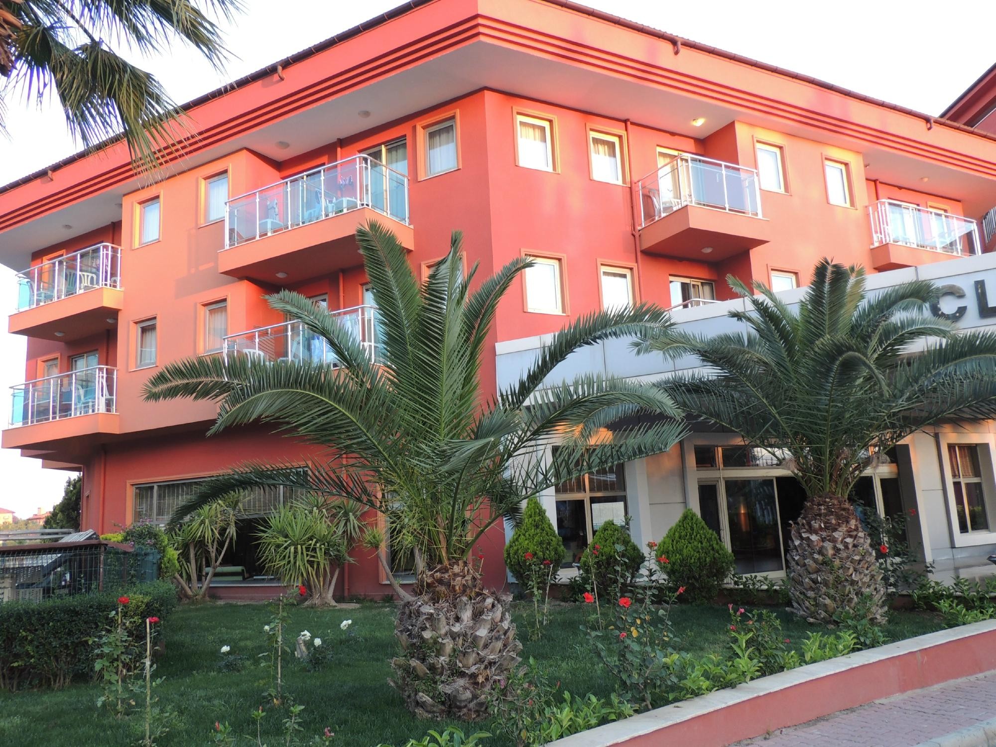 cheap resort hotels to Spend holiday with family