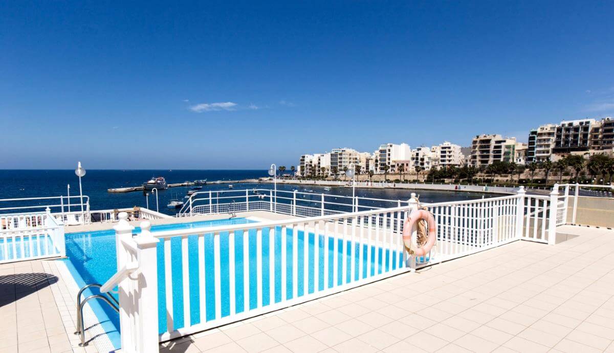 cheap resort hotels to Spend holiday with family