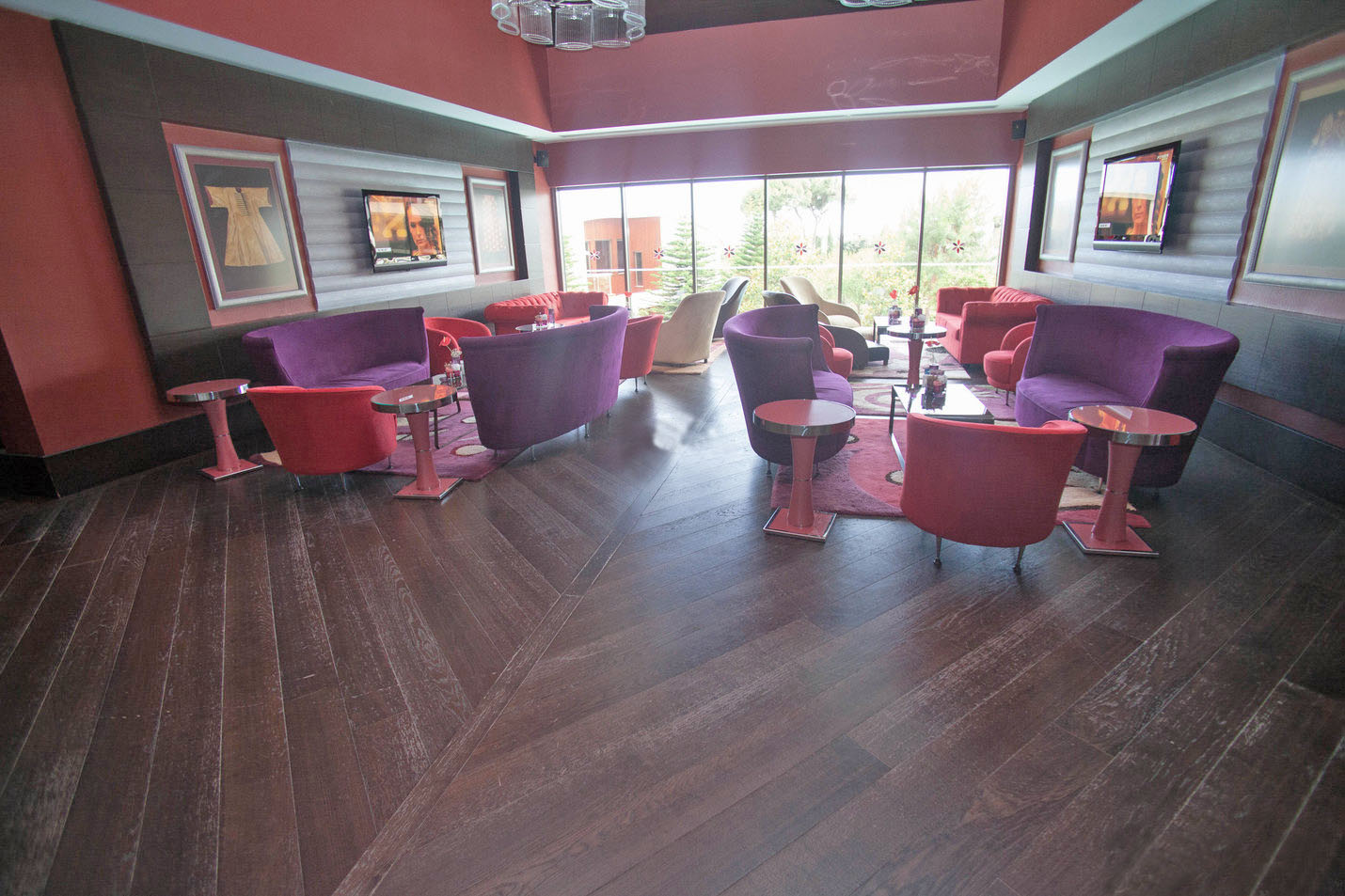 cheap resort hotels to Spend holiday with family