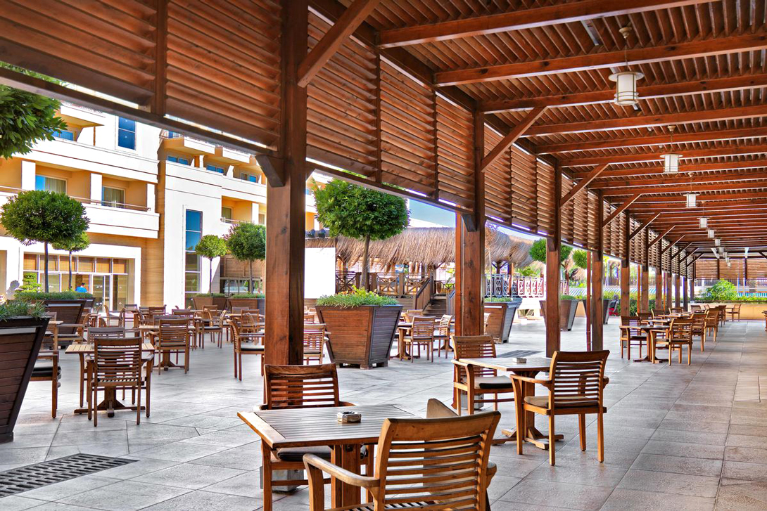 cheap resort hotels to Spend holiday with family