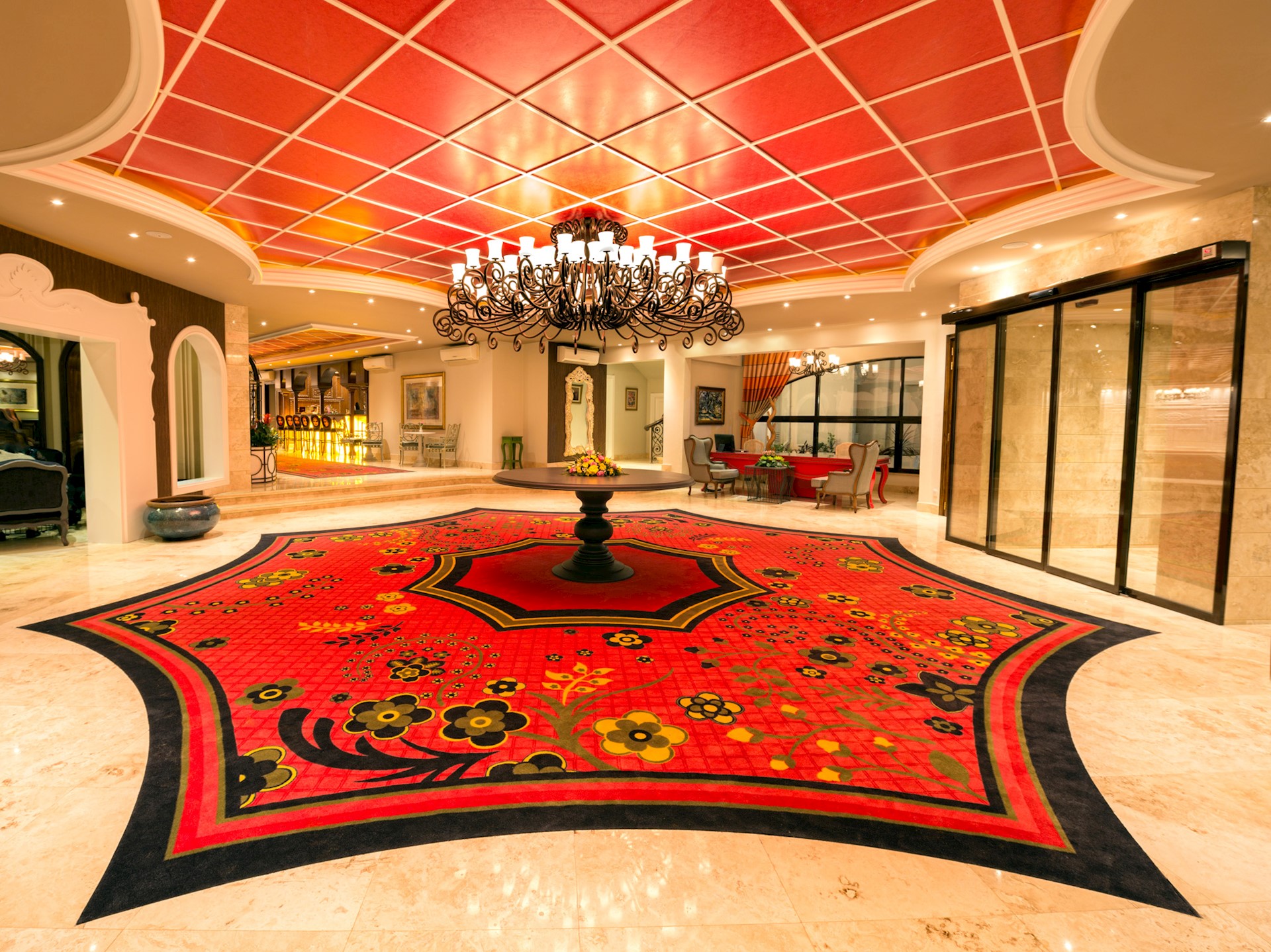 cheap resort hotels to Spend holiday with family