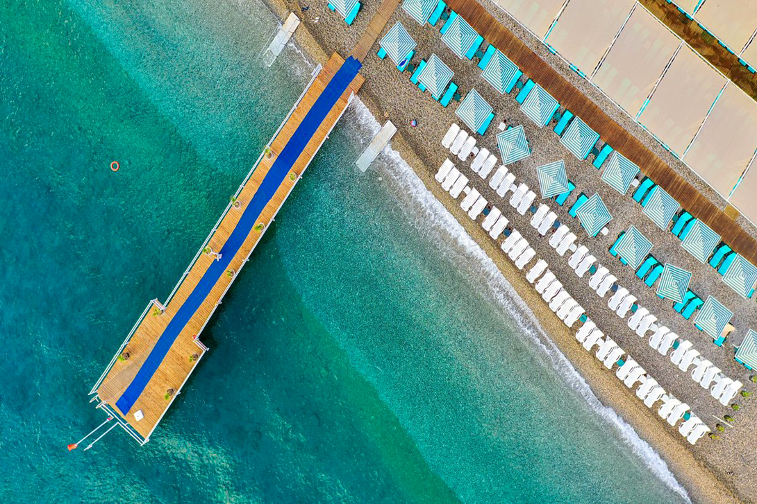 cheap resort hotels to Spend holiday with family