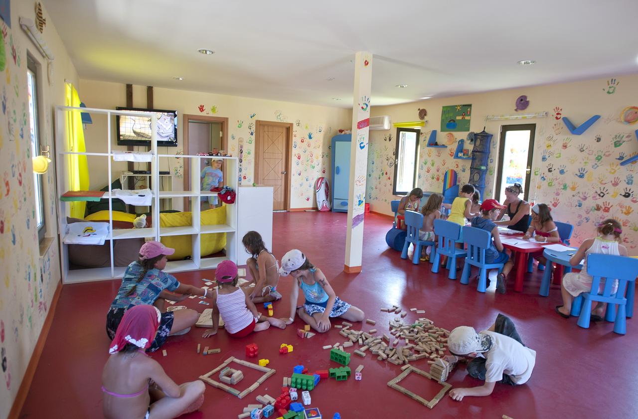 cheap resort hotels to Spend holiday with family