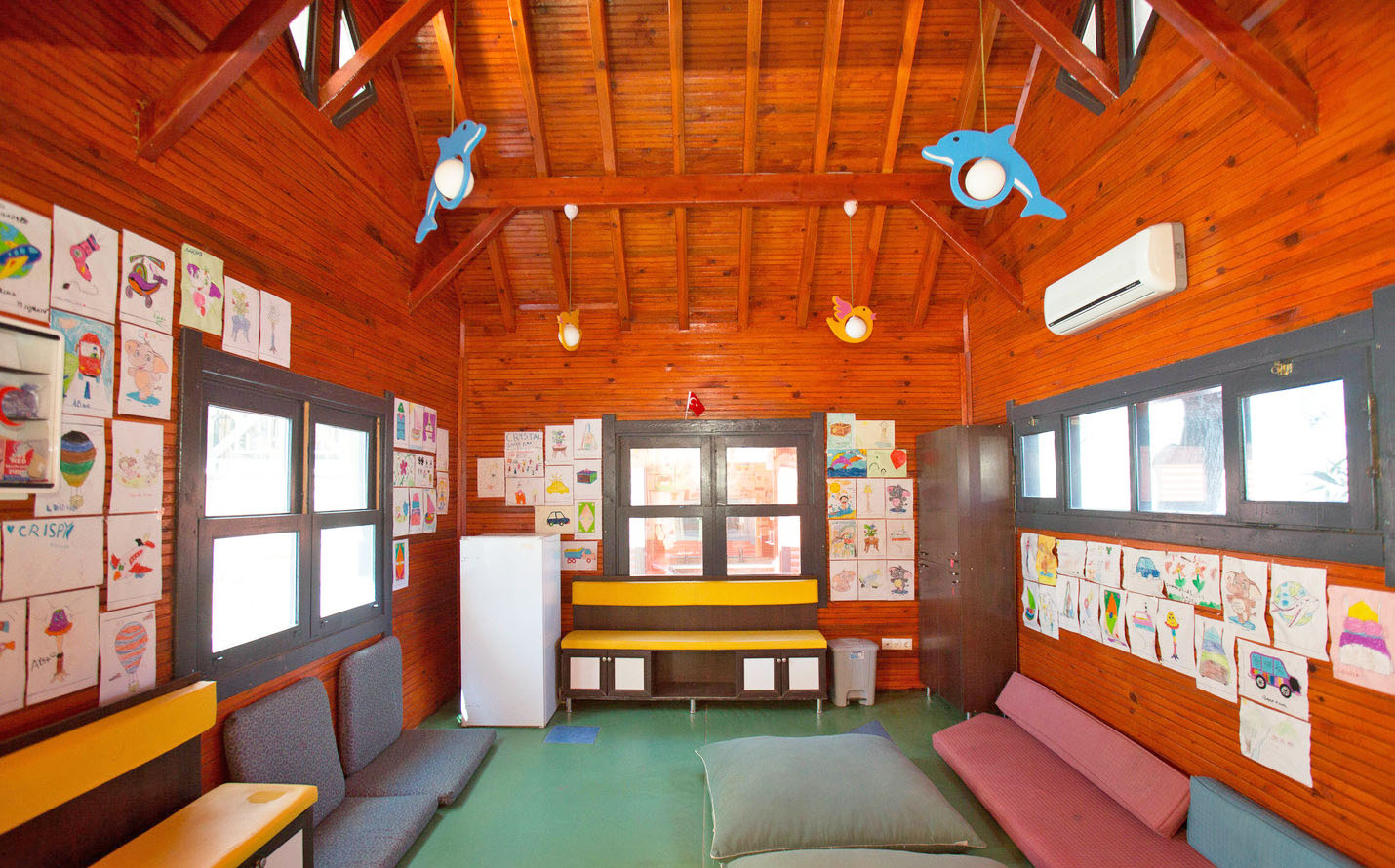 cheap resort hotels to Spend holiday with family