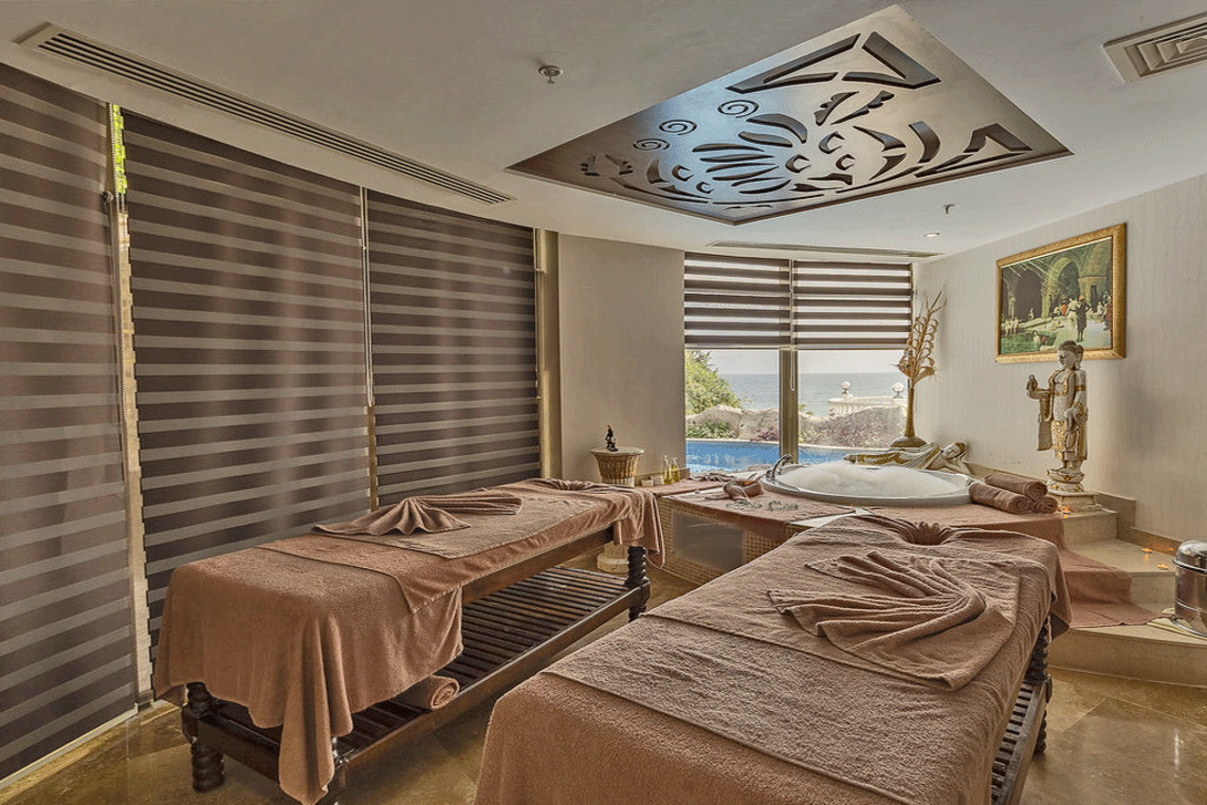 cheap resort hotels to Spend holiday with family