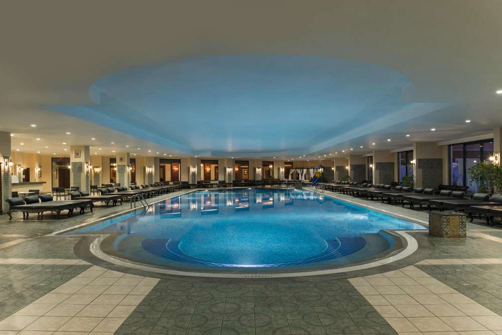 cheap resort hotels to Spend holiday with family