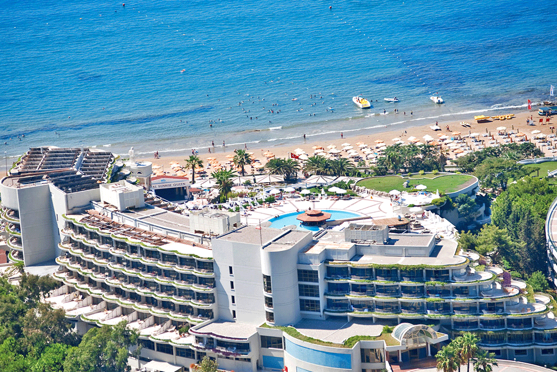 cheap resort hotels to Spend holiday with family