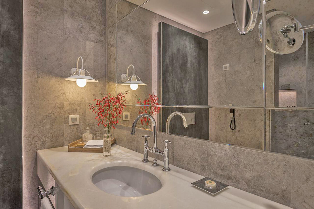 cheap resort hotels to Spend holiday with family