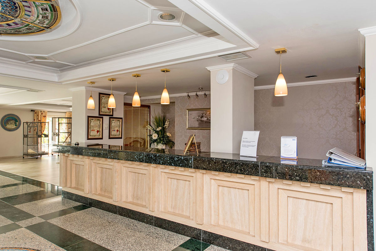 cheap resort hotels to Spend holiday with family