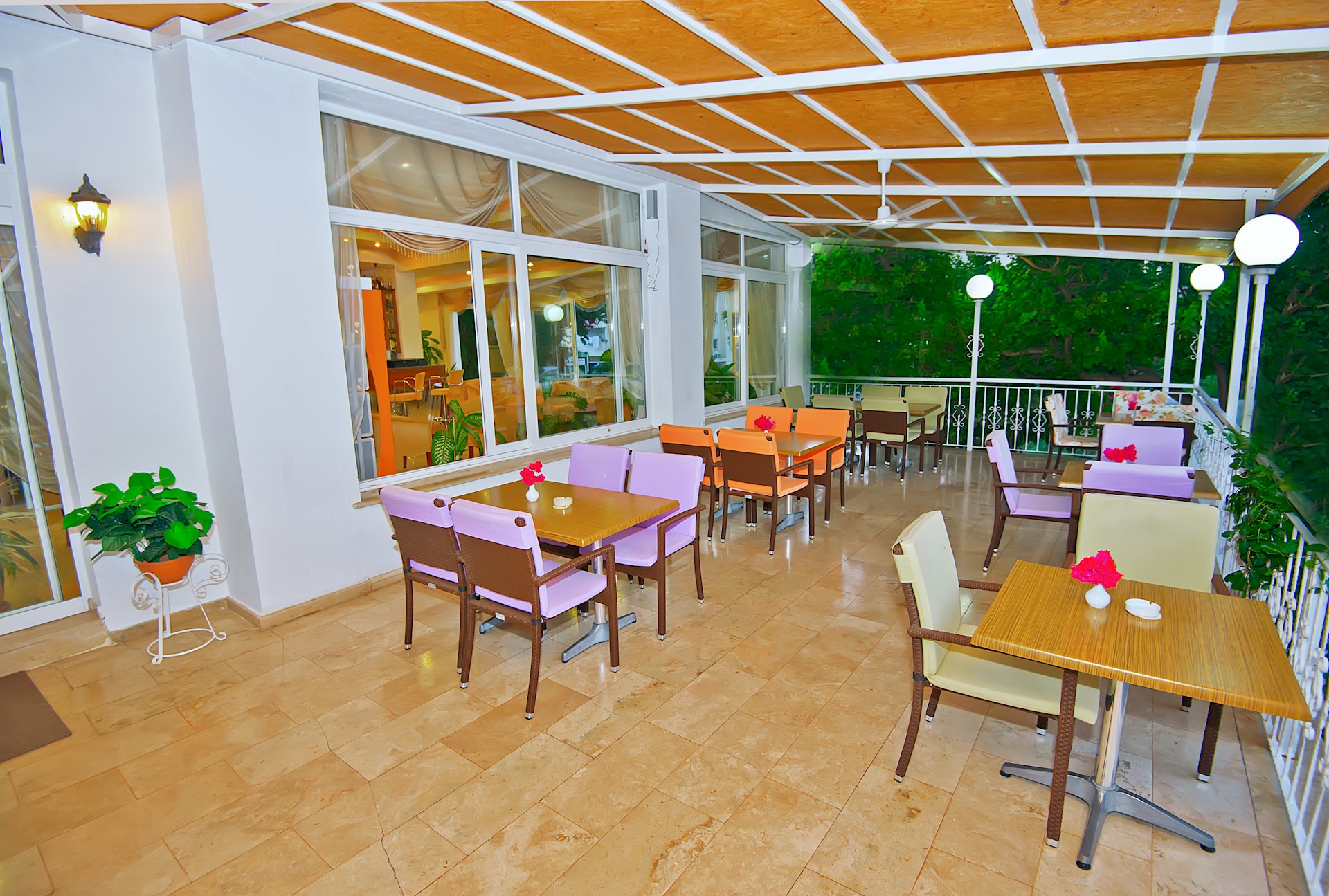 cheap resort hotels to Spend holiday with family