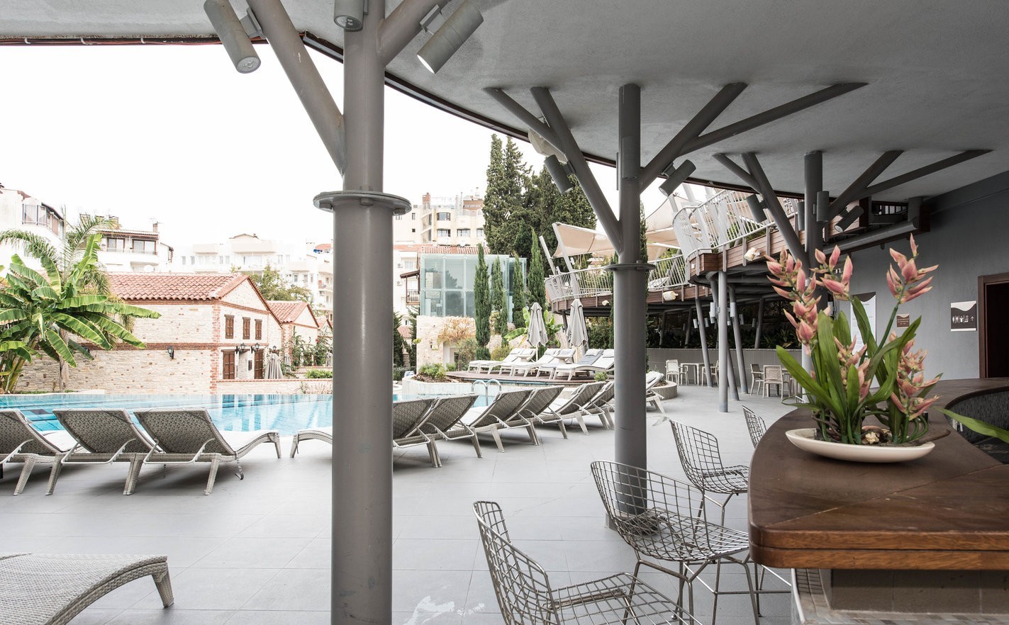 cheap resort hotels to Spend holiday with family