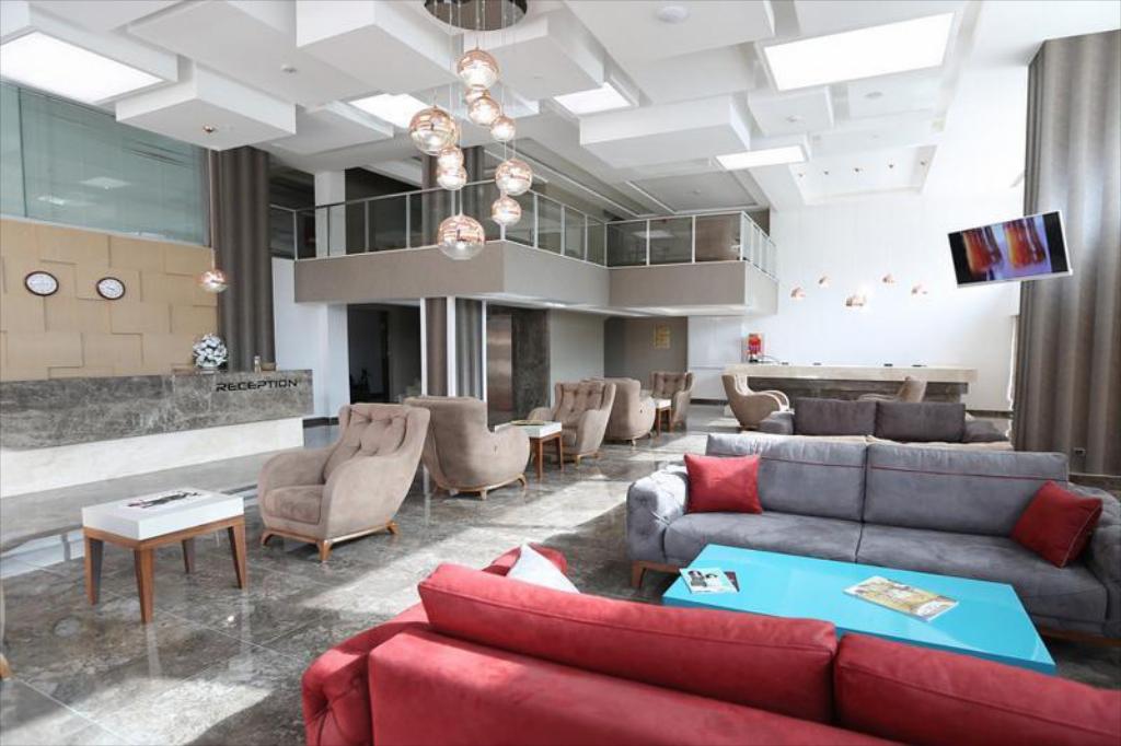 cheap resort hotels to Spend holiday with family