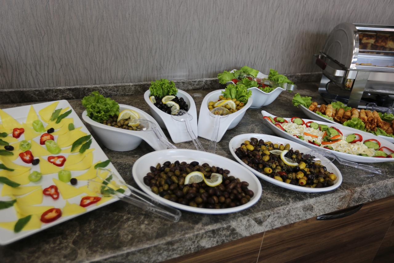 cheap resort hotels to Spend holiday with family