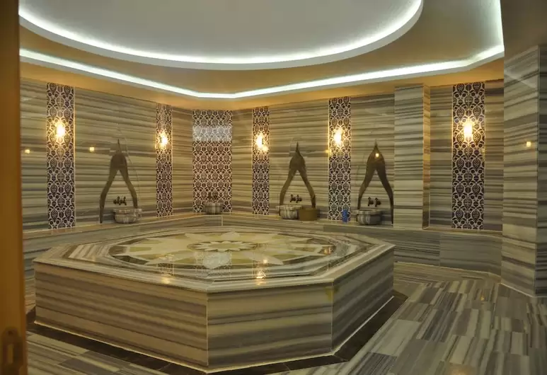 cheap resort hotels to Spend holiday with family