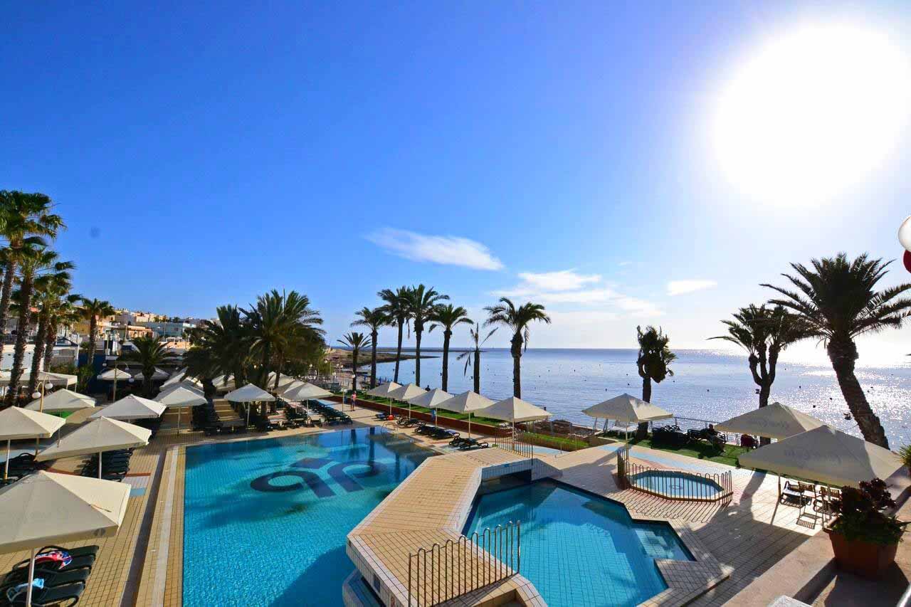 cheap resort hotels to Spend holiday with family