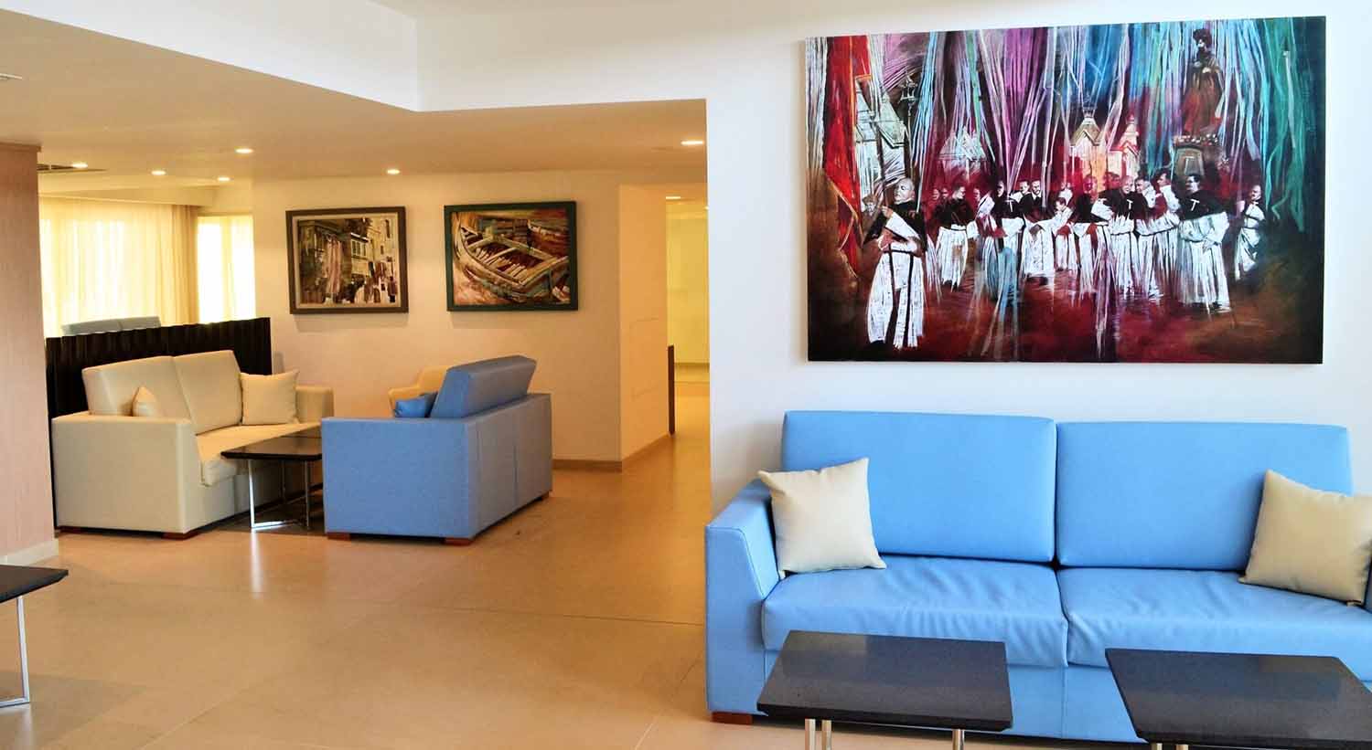cheap resort hotels to Spend holiday with family