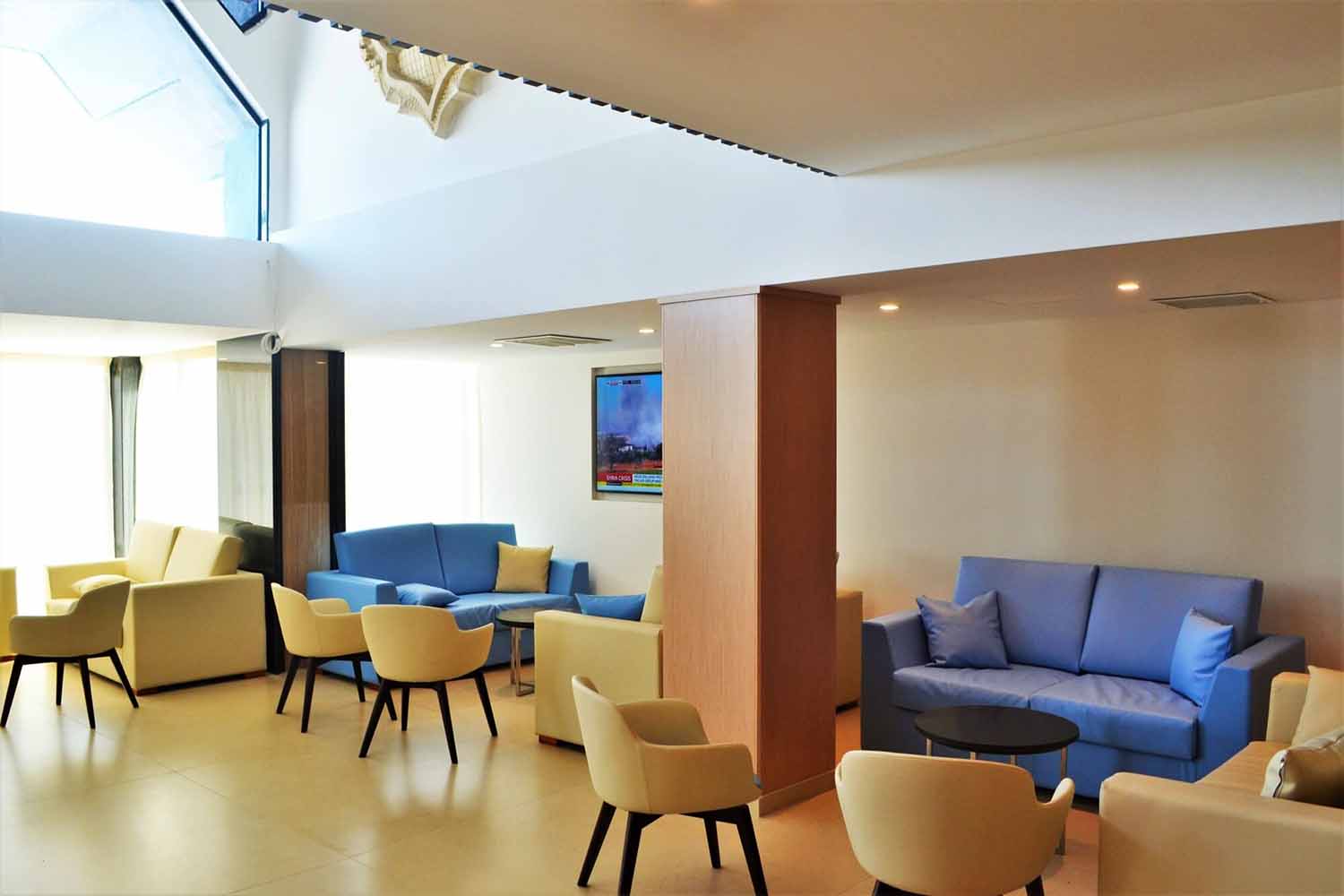 cheap resort hotels to Spend holiday with family