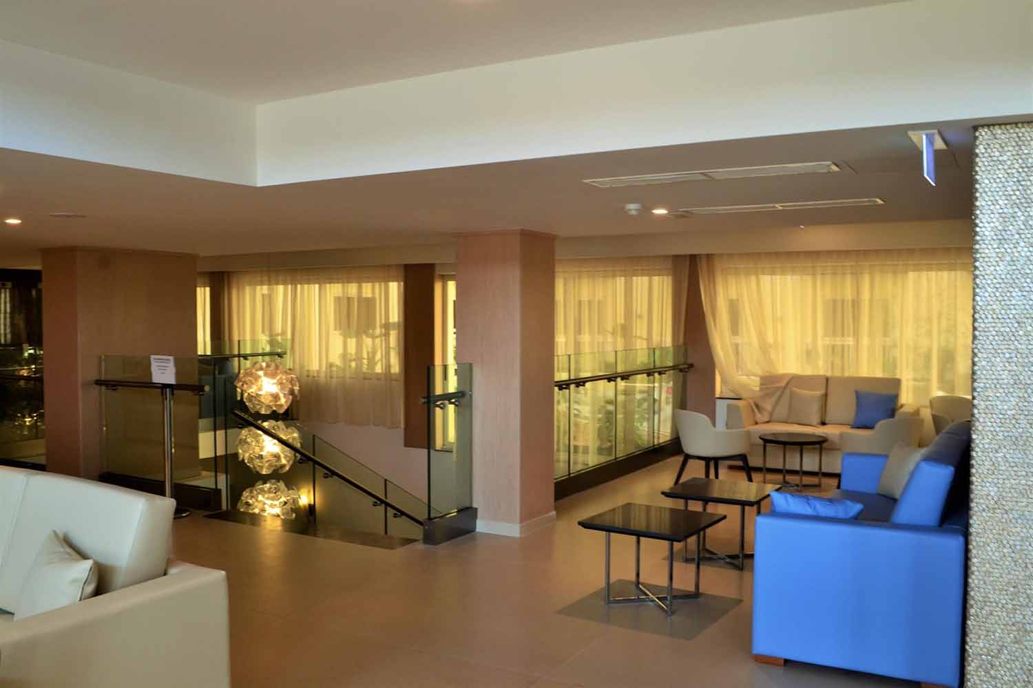 cheap resort hotels to Spend holiday with family