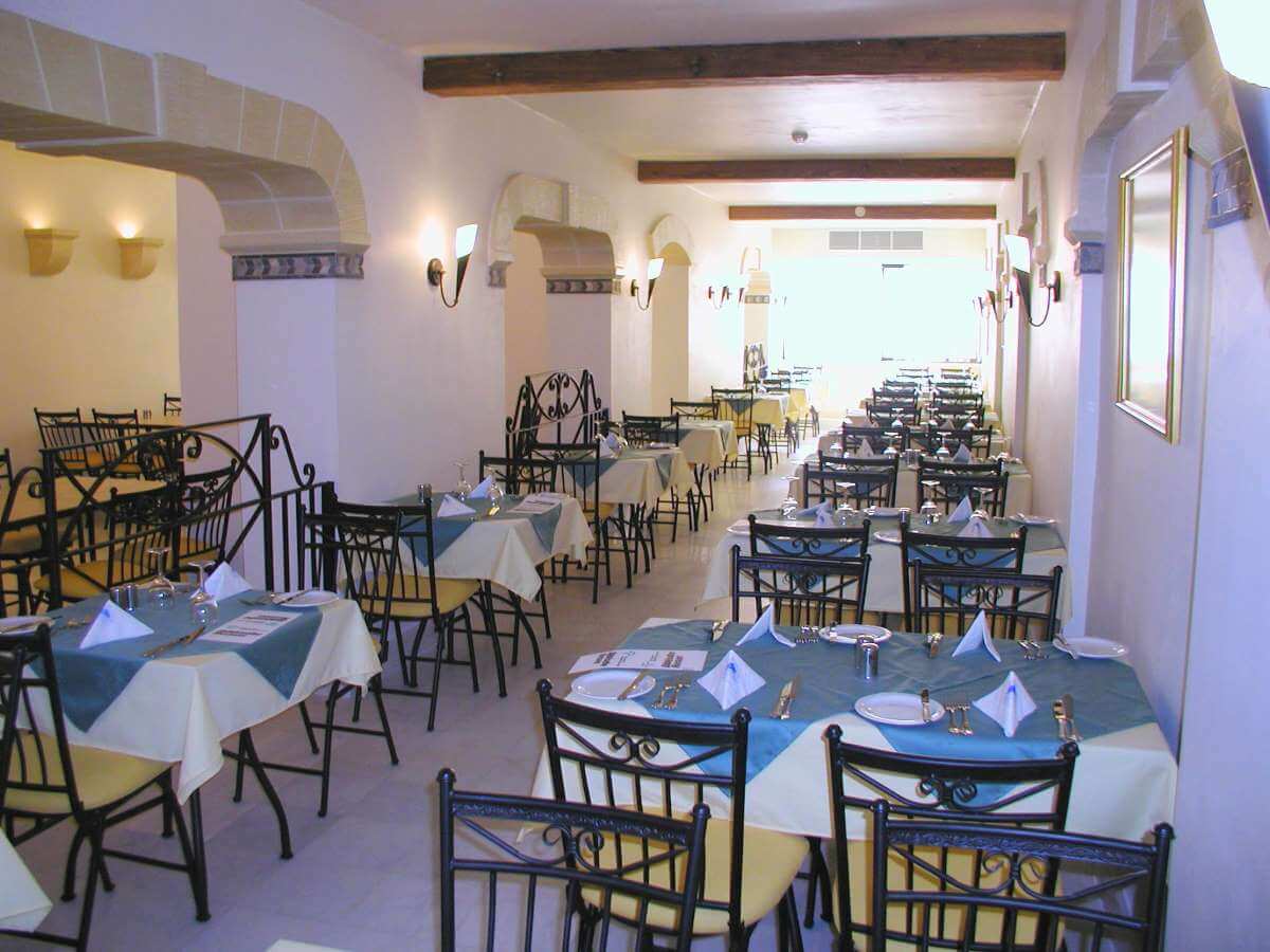 cheap resort hotels to Spend holiday with family