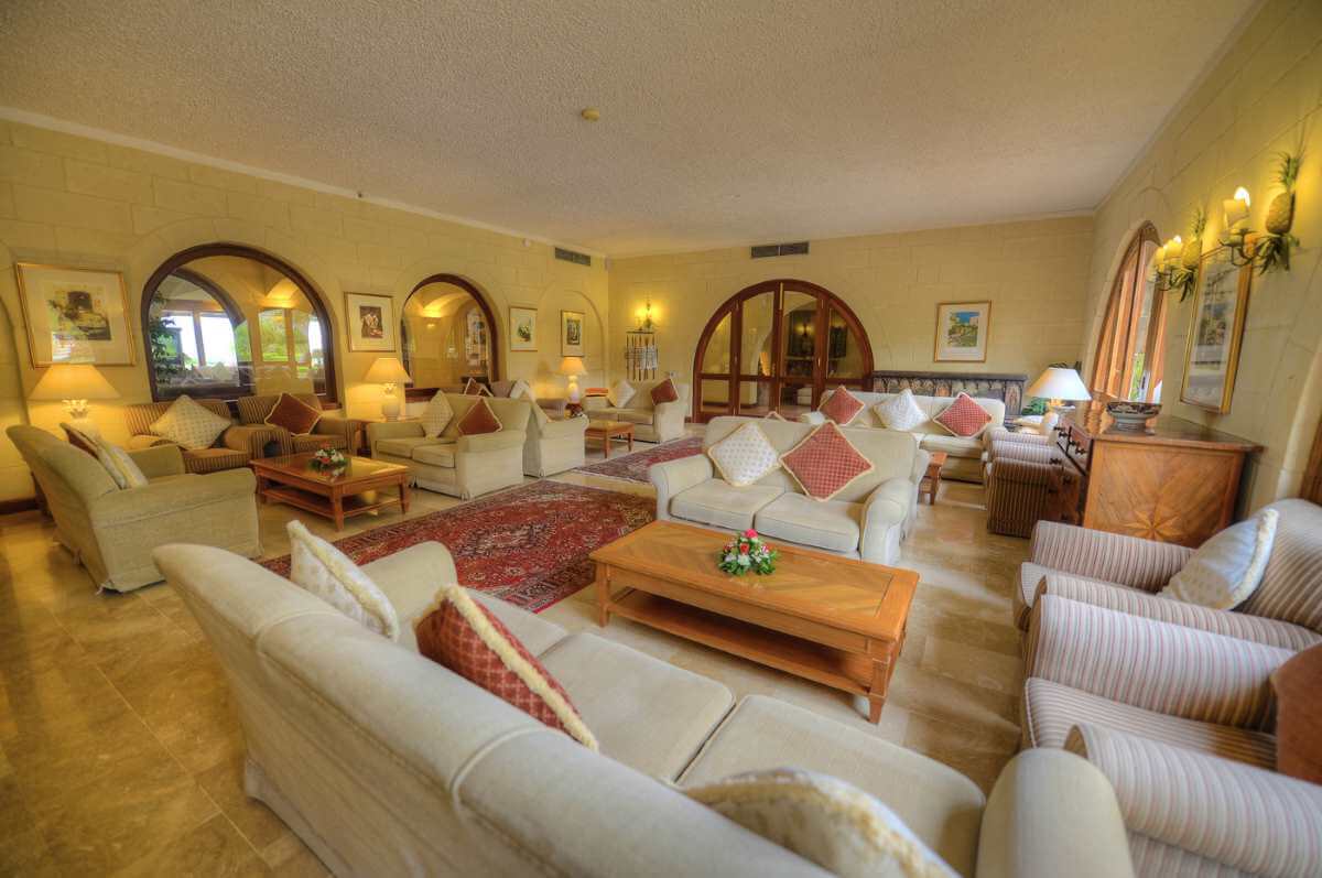cheap resort hotels to Spend holiday with family