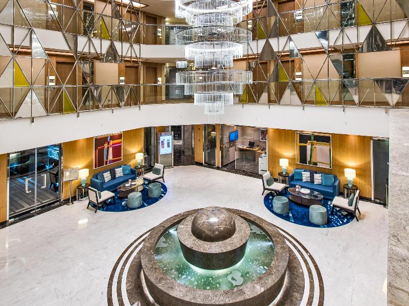 cheap resort hotels to Spend holiday with family