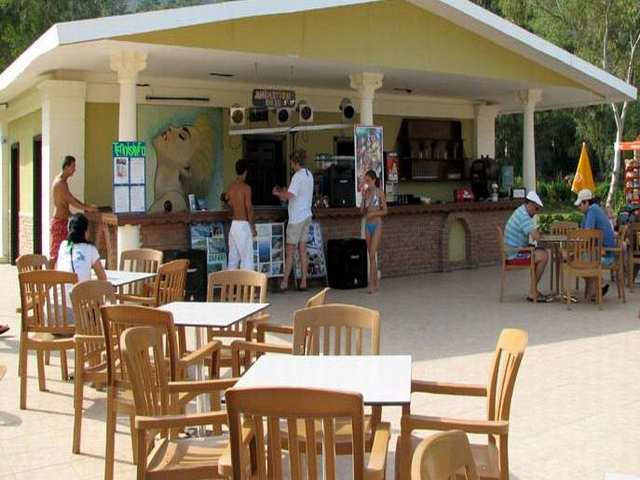 cheap resort hotels to Spend holiday with family