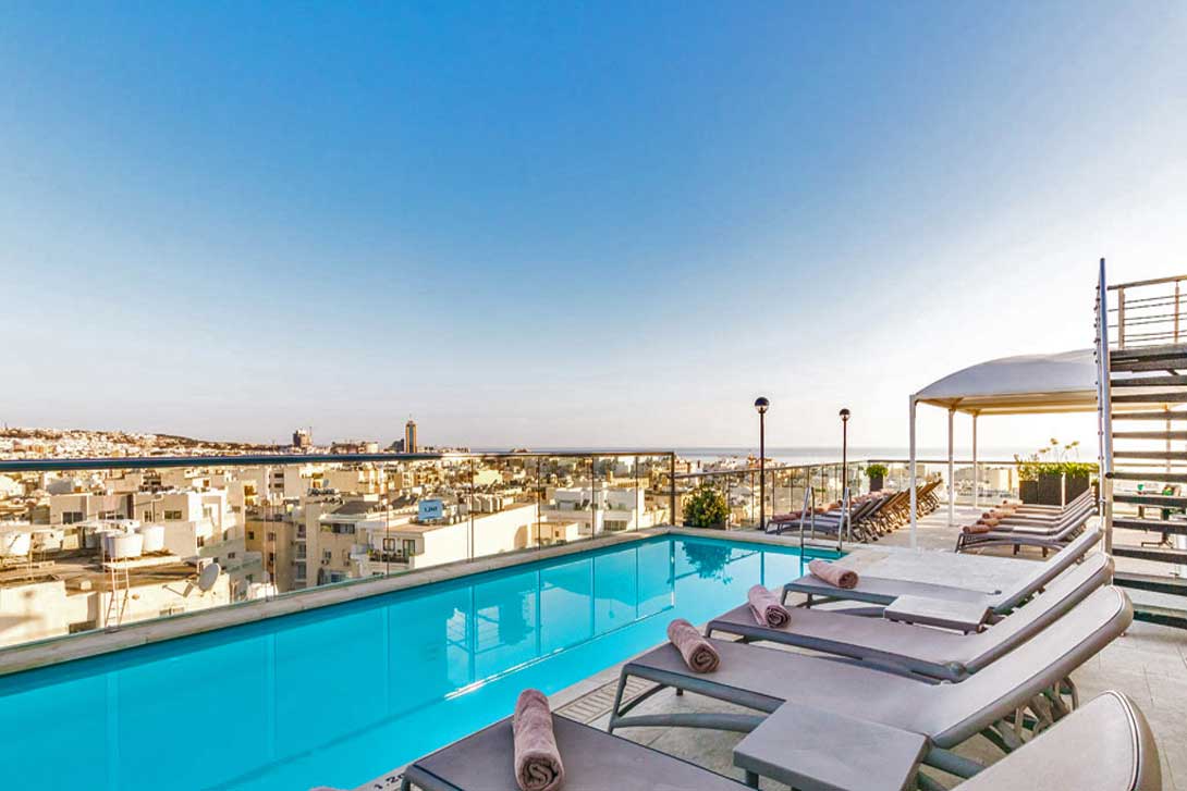 Rooftop splendour!