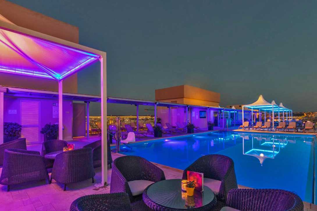 cheap resort hotels to Spend holiday with family