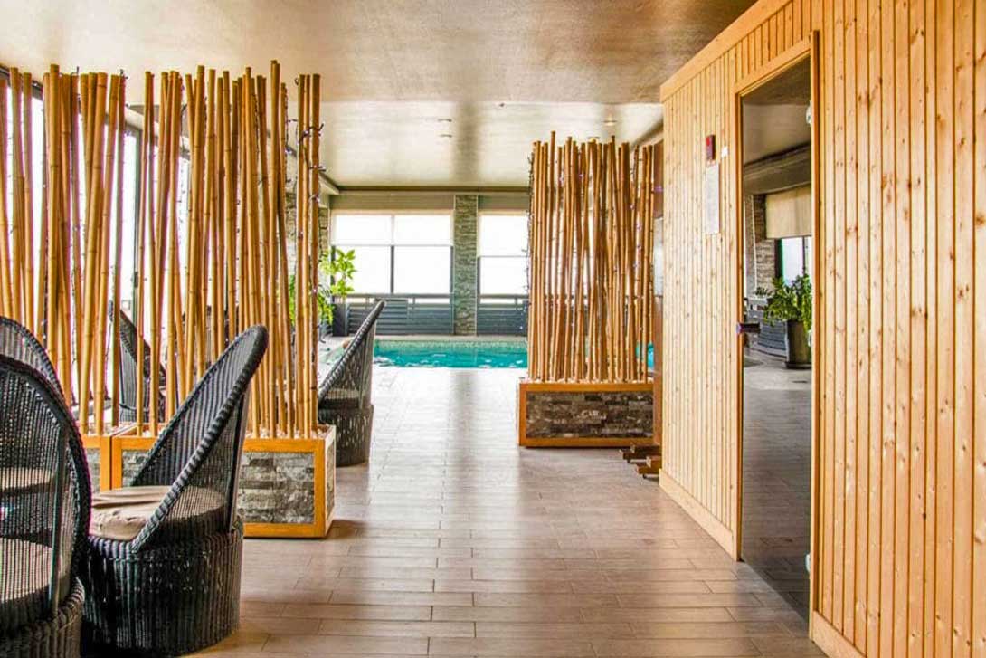 cheap resort hotels to Spend holiday with family