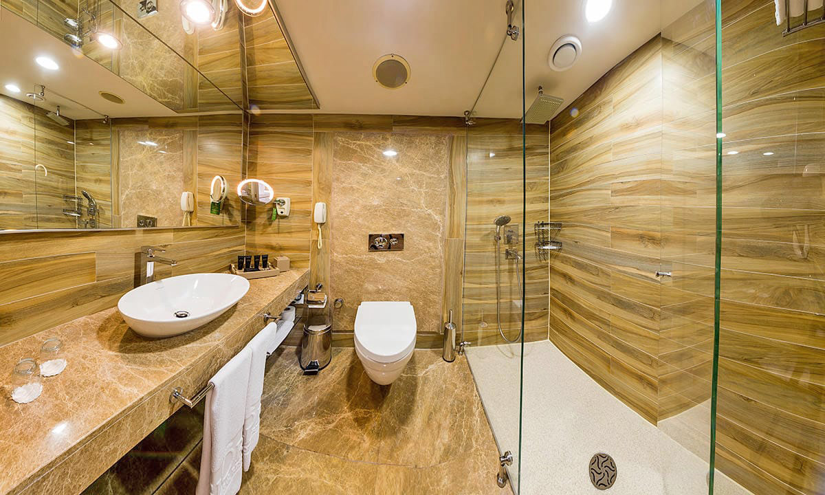 cheap resort hotels to Spend holiday with family