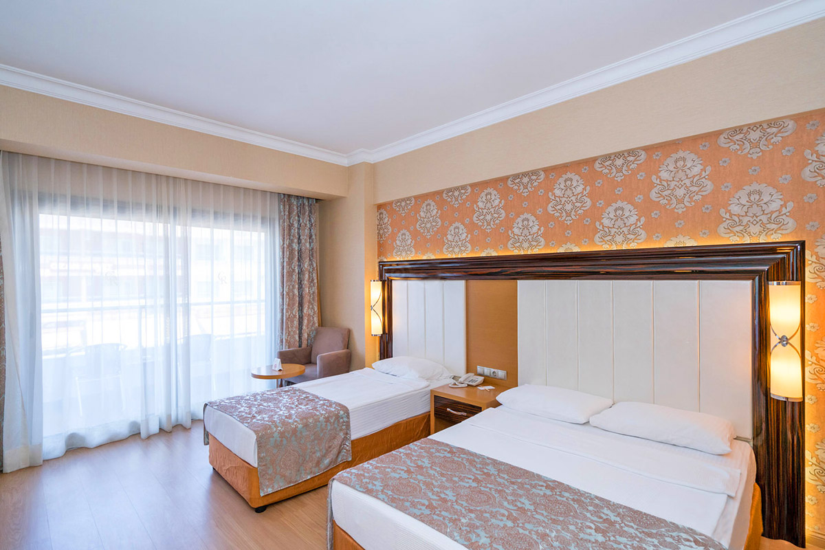 cheap resort hotels to Spend holiday with family