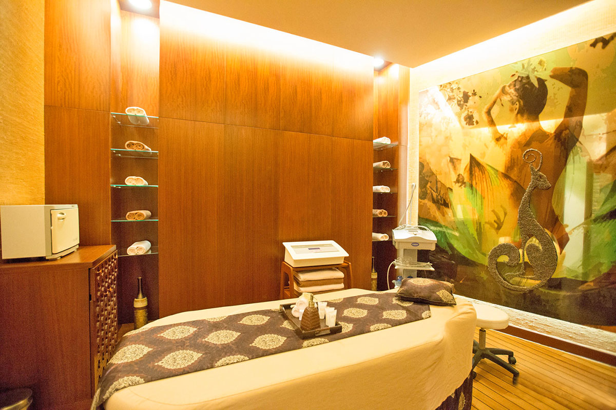 cheap resort hotels to Spend holiday with family