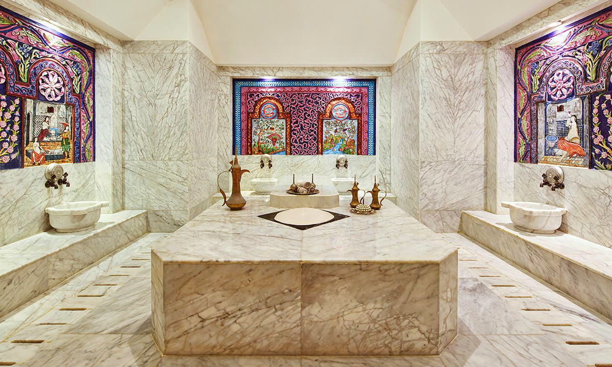 cheap resort hotels to Spend holiday with family